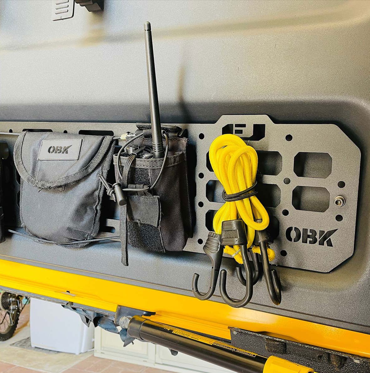 REAR DOOR GRILL FJ CRUISER / MOLLE - OBK WORLD