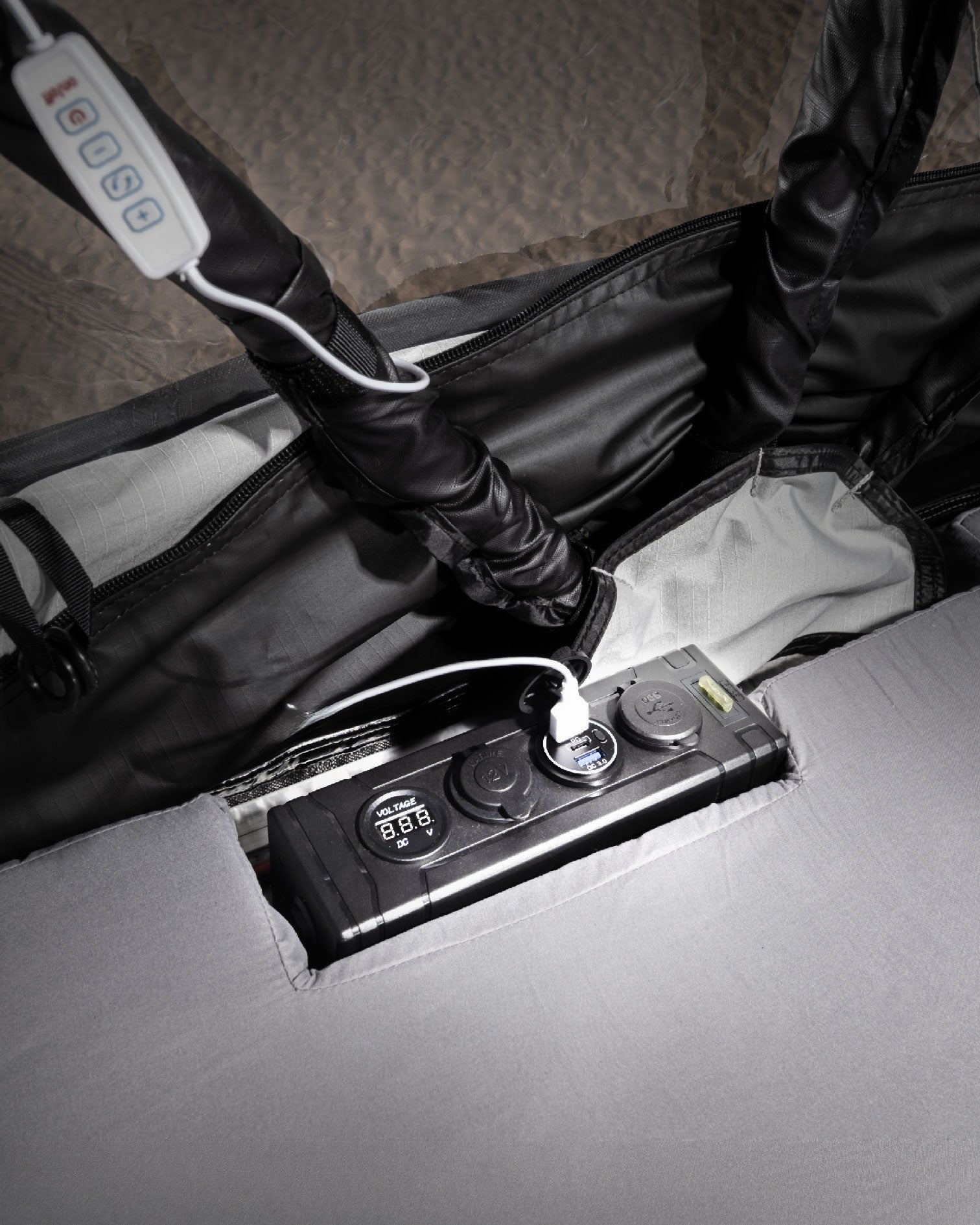 SKYLIGHT 1.4M ROOFTOP TENT - V2.0 - OBK WORLD