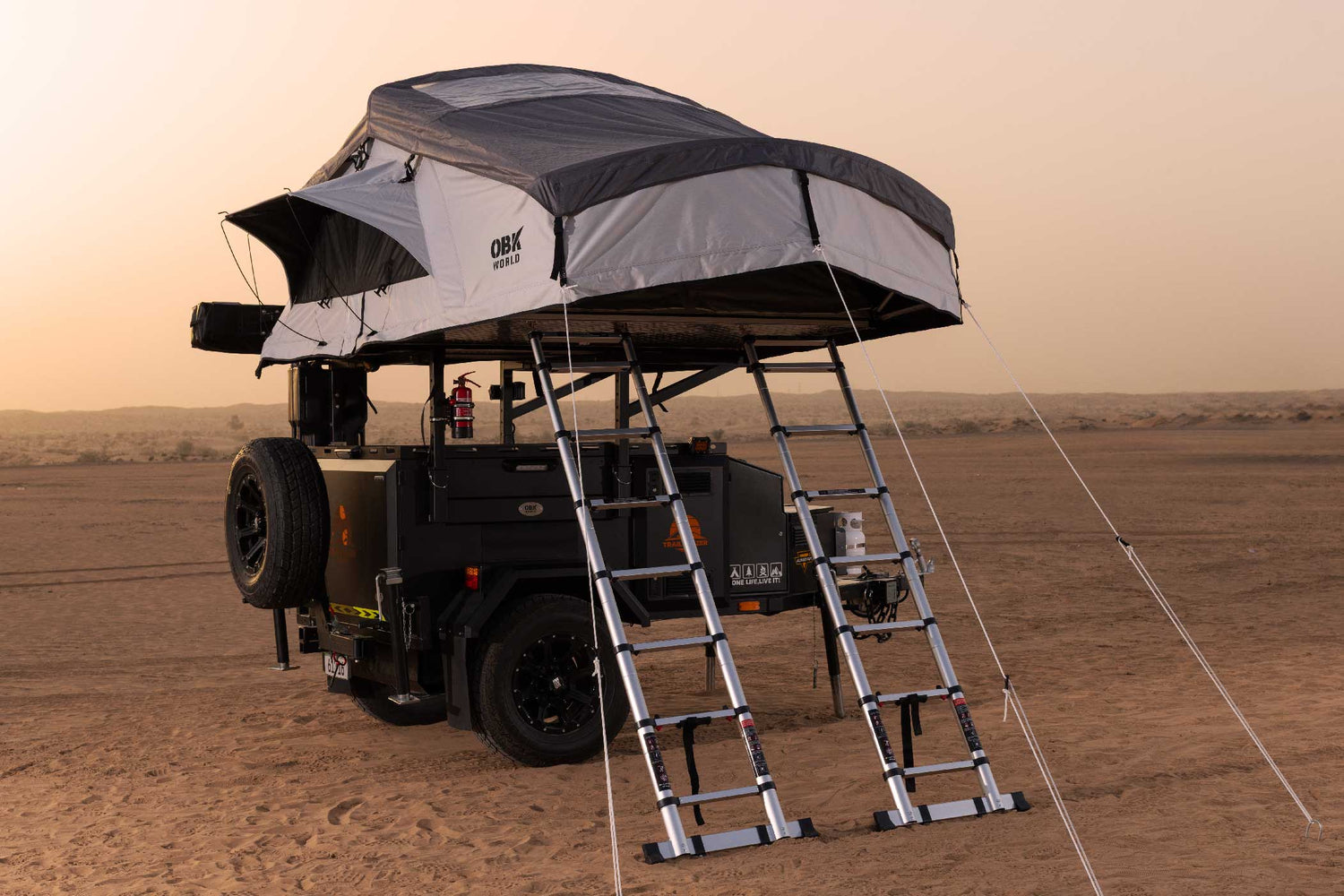 SKYLIGHT - XL 1.9M ROOFTOP TENT - V2.0 - OBK WORLD