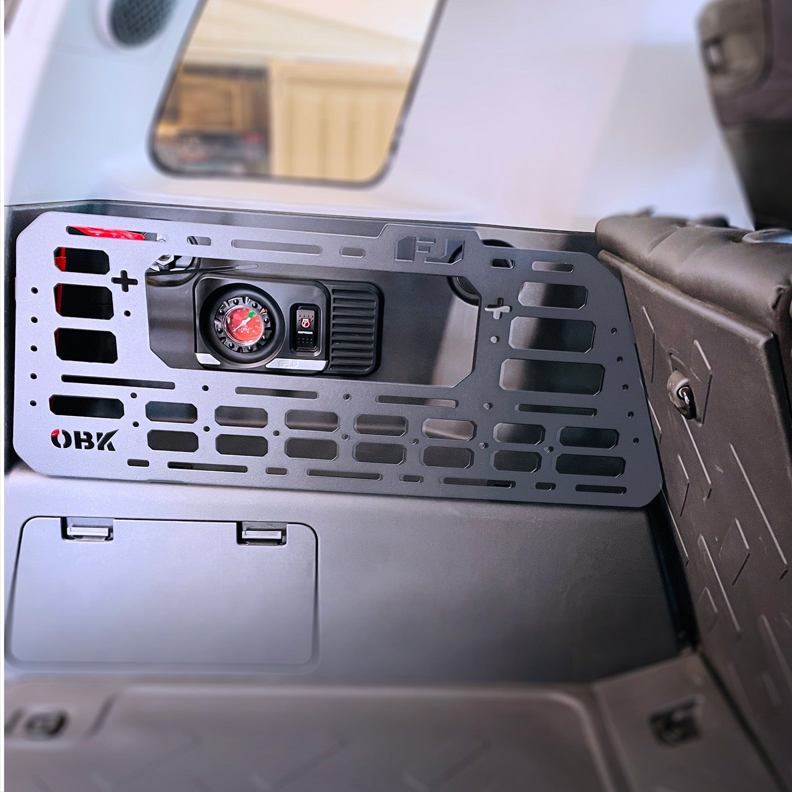 TRUNK GRILL FJ CRUISER / MOLLE - OBK WORLD