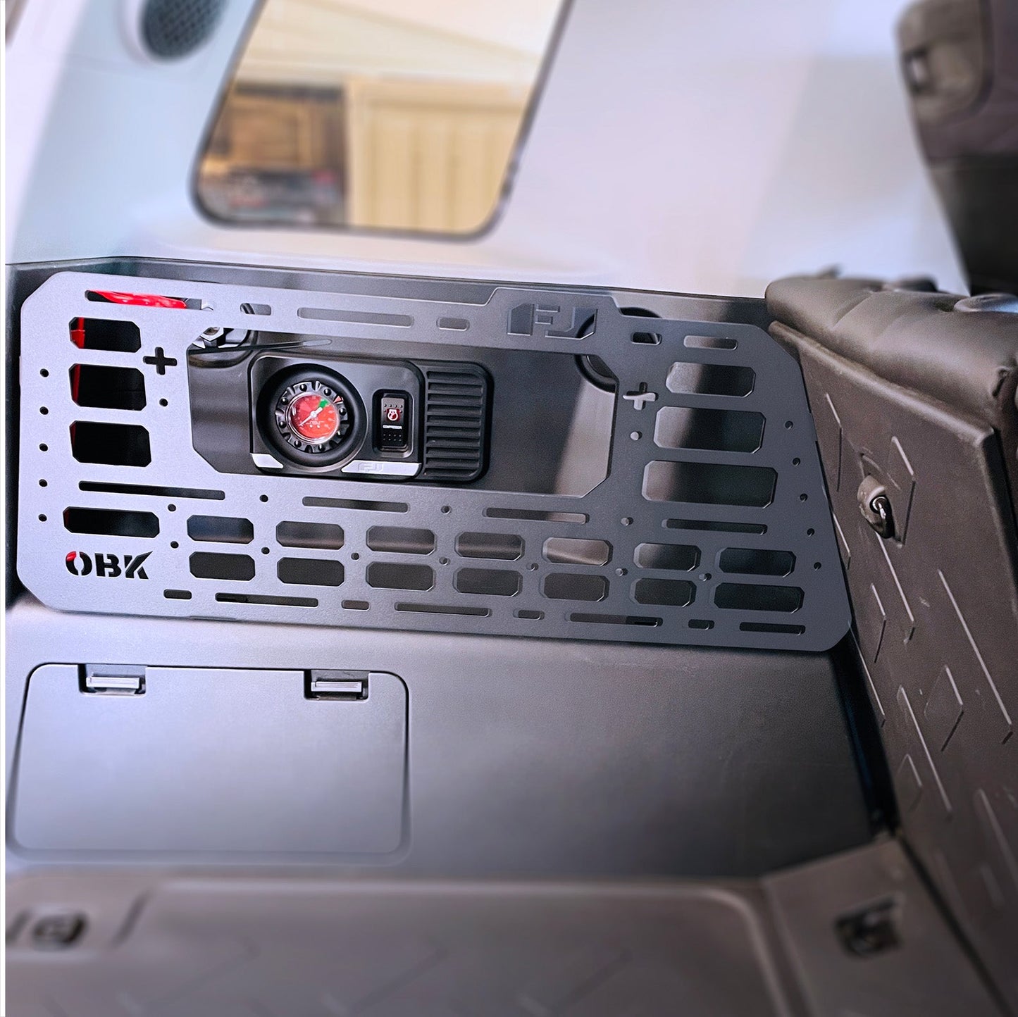 TRUNK GRILL FJ CRUISER / MOLLE - OBK WORLD